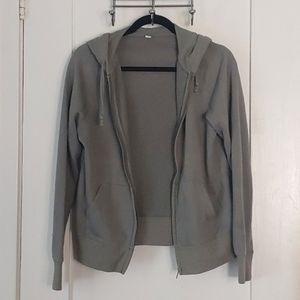 UNIQLO HOODIE